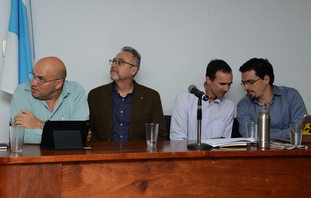 Los abogados Edgardo Araya, Álvaro Sagot, Nicolás Boeglin y José María Villalta analizaron la …