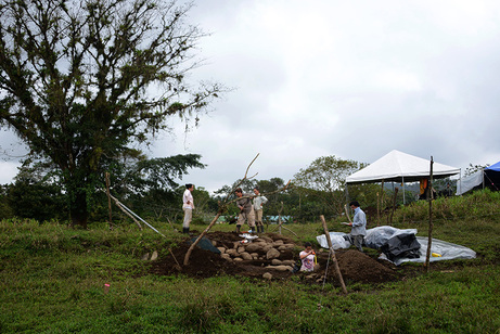 Excavaciones en el muro