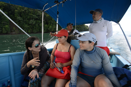 Intercambio durante la gira