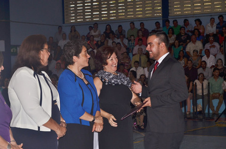 Entrega de títulos en San Ramón