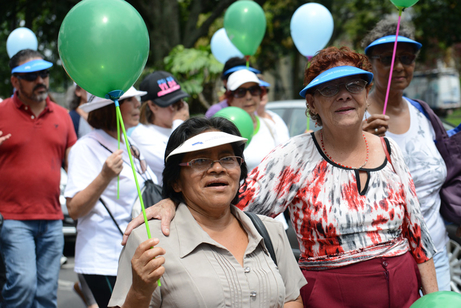 Foto #14 Caminata Un Abrazo Mundial 2015