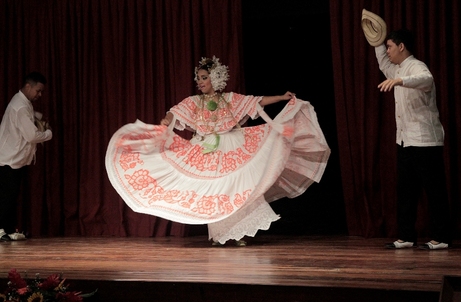 I Festival Internacional de Danza Folklórica en Parejas