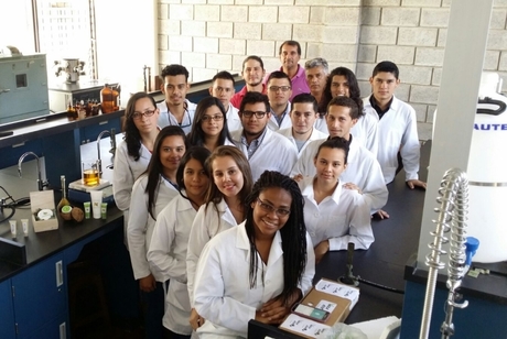 Estudiantes química Sede del Atlántico