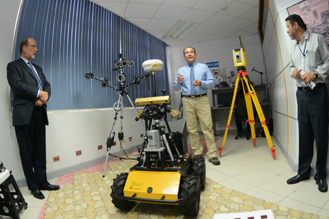 Visita Laboratorios Ingeniería