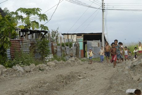 niños asentamiento Bellavista