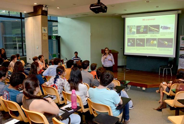 Visita Sandra Kauffman UCR 2016