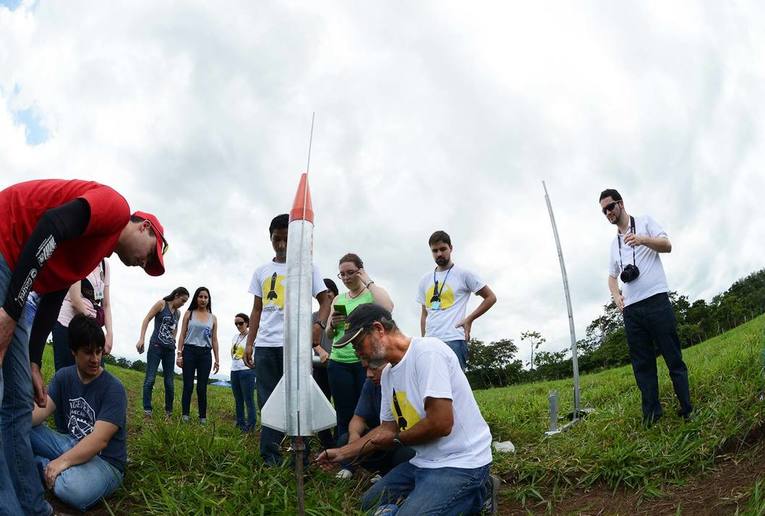 Foto #4 Campamento Aeroespacial UCR 2016