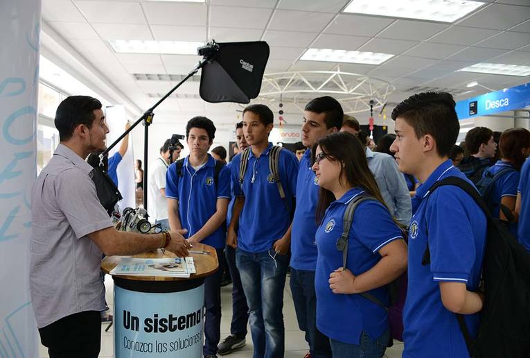 Foto 8 Feria Tecnología UCR 2016