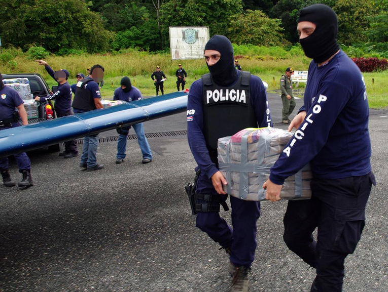 La percepción de la población costarricense sobre el tráfico de drogas ha ido aumentando en el …