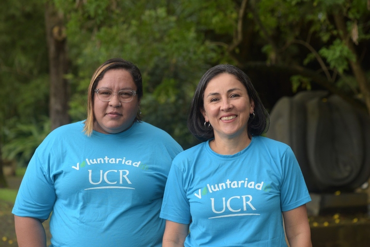 Cristina Mora Molina y Lupita Abarca Espeleta