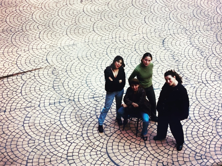 Rebeca Alpízar, Sila Chanto, Carolina Córdoba y Marcia Salas se unieron para formar Grana a …