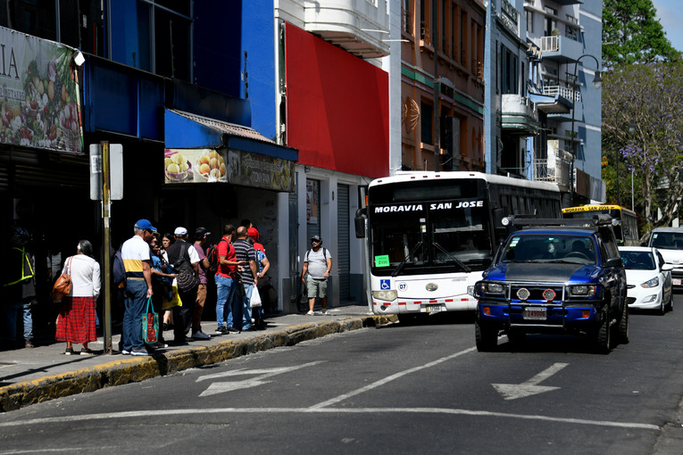 Bus en San José