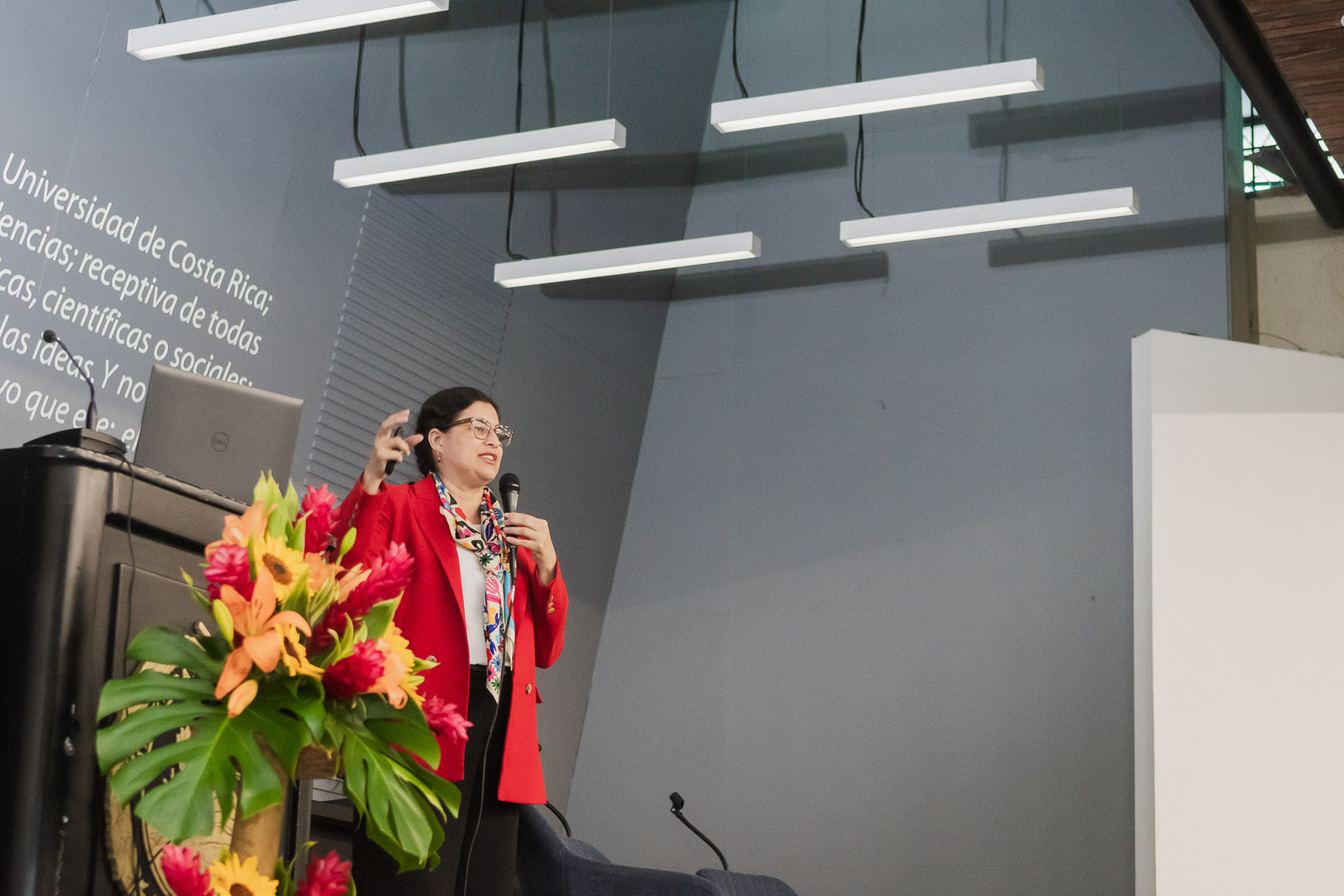 Directora Milagro Saborío