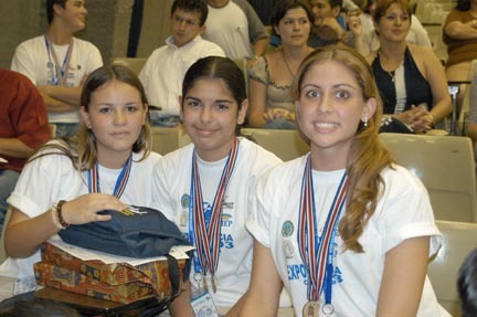 Las ganadoras de la Feria de Ciencia y Tecnología de la UCR son alumnas de la Academia Teocali de …