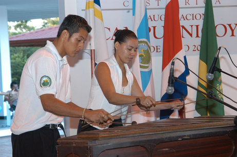 El taller de marimba de la Sede de Guanacaste inicia en la interpretación musical a estudiantes …