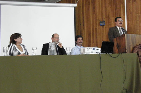 La Licda. Sonia Hernández, los doctores Henning Jensen y José Ángel Vargas y el  Máster Manuel …
