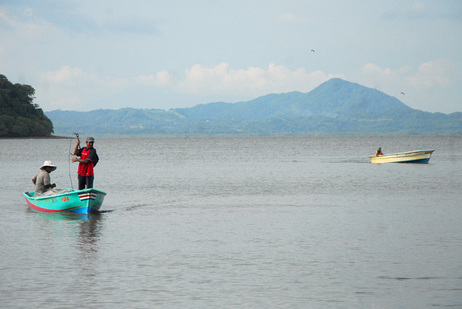 Pescadores en el Golfo de Nicoya