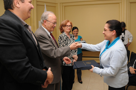 Entrega al INIE