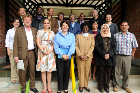 En la reunión anual del Centro de Seguridad Alimentaria participan investigadores y docentes de …