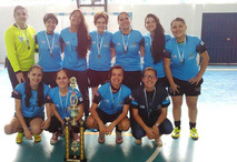 El equipo de Gomisao mantuvo su liderazgo durante el 2016 en fútbol sala femenino y ya es …