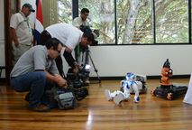 Robots en RobotiFest UCR 2016