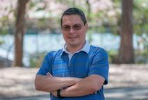 Nuevo director de la Escuela Centroamericana de Geología, Dr. Mauricio Mora Mora. 