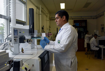 Mario Masis, coordinador del Laboratorio de Análisis de Residuos de Plaguicidas (LAPA). 