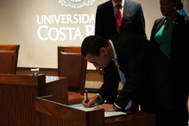 La iniciativa Campus Centroamérica por la Libertad de Cátedra se firmó el pasado viernes 11 de …
