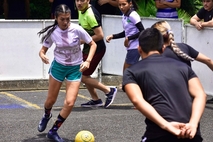 La actividad de futbol calle fue organizada en el parqueo de vehículos de la Sede del Caribe. …