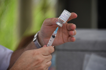 Inoculación - Vacunación es una de las medidas más efectivas contra el Covid-19