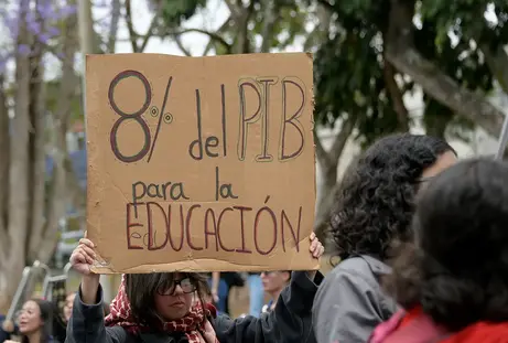 fotografías marcha fees 24 de abril