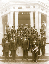 Integrantes de la Banda Municipal de Turrialba en marzo de 1962