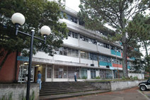 Escuelas Física - Matemática