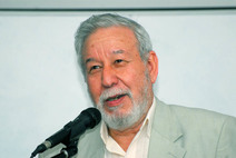 Dr. Augusto Pérez