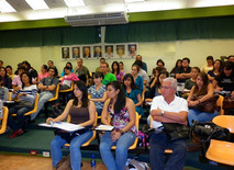 Conferencia sociedades multiculturales