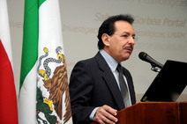 Dr. Salvador Gorbea
