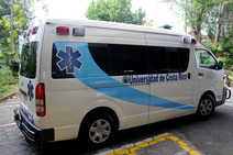 Nueva ambulancia de la UCR