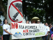 Manifestación Crucitas