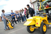 Equipos evaluación de pavimentos en Expo UCR