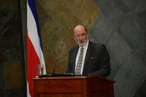 Dr. Henning Jensen Pennington