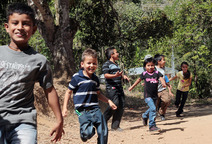 Niños jugando