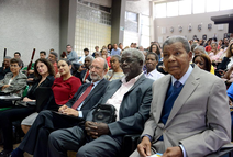 la cátedra de estudios de África y el caribe rindió homenaje, en el 2017, a importantes personajes de la población afrocaribeña costarricense.  