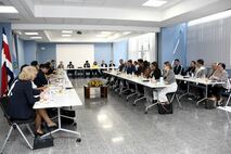 Encuentro embajadas 2024