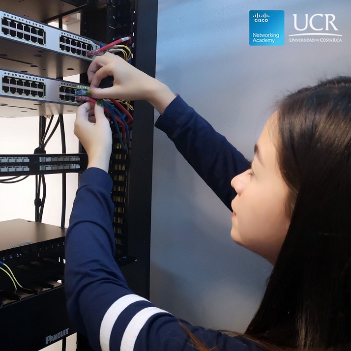  Cursos: IT Essentials y Cisco Certified Network Associats (CCNA) Matrícula: del 18 al 22 de …