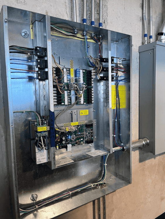 OBJETIVO GENERAL Introducir la teoría básica de laelectricidad, para luego comprender su &hellip;