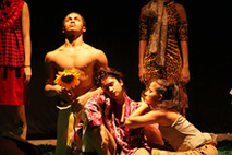 Ensayo previo a presentación en el Teatro de la Danza