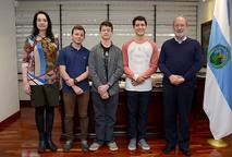 Con mucha ilusión y orgullo 3 jóvenes recibieron la buena noticia de que obtuvieron los mejores …